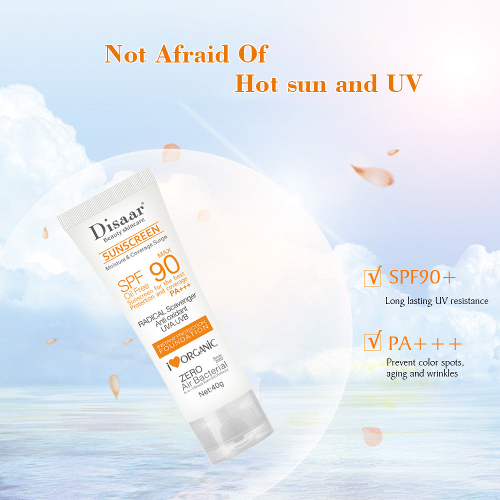 Dissar sunscreen brightens skin tone