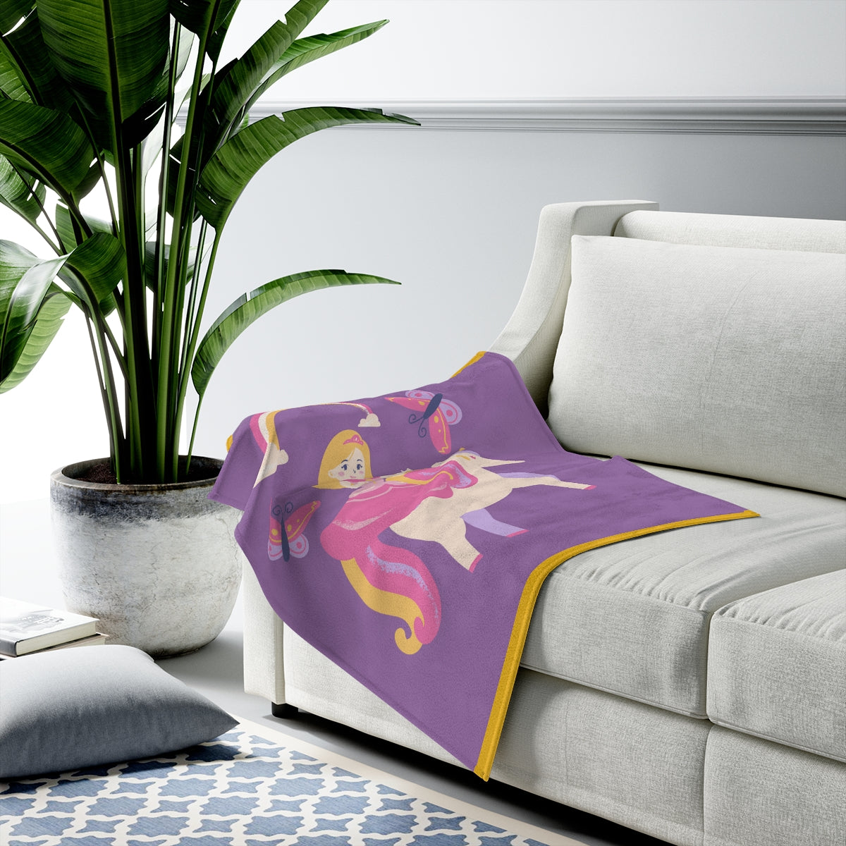 Kids Blankets Personalised, Unicorn Theme Throw Blanket, Plush Super Soft Cozy Throw Blankets 3 Sizes, Purple, Pink
