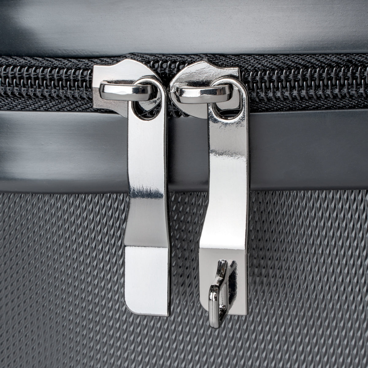 MODERN ART SUITCASES, BEST CARRY-ON, SPINNER, DOUBLE WHEELED